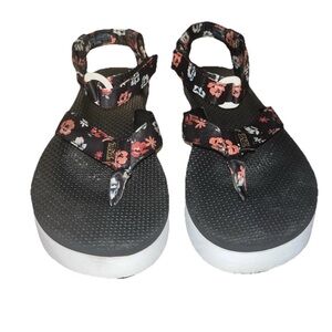 Teva Women's Flatform Universal Sandal Persimmon Black Floral Size 8 VGUC Summer